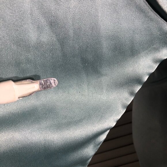 Victoria’s Secret Slip Robe Short Sleeves Side Pockets Belted Satin Aqua sz S/M - Picture 9 of 11